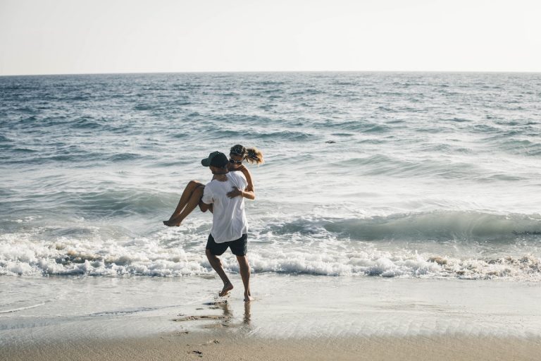 relationship - couple on the beach
